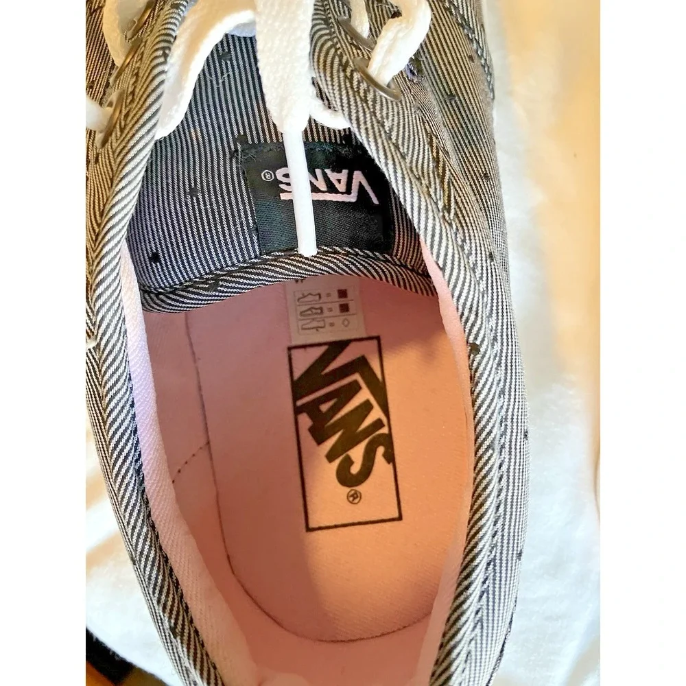 Vans Womens Sneakers 9.5 Atwood Low Sneaker Striped Polka Dot Grunge Skate
